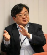 저자 사진